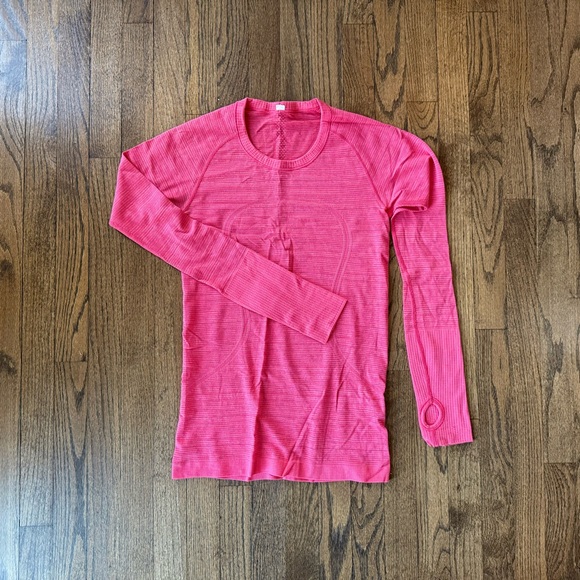 lululemon athletica Tops - lululemon athletica Women’s Swiftly Tech Coral Long Sleeve Top